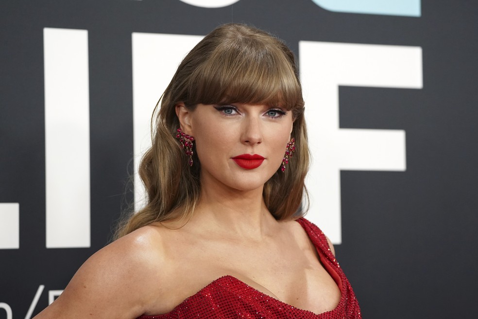 Taylor Swift no Grammy 2025 — Foto: Jordan Strauss/Invision/AP