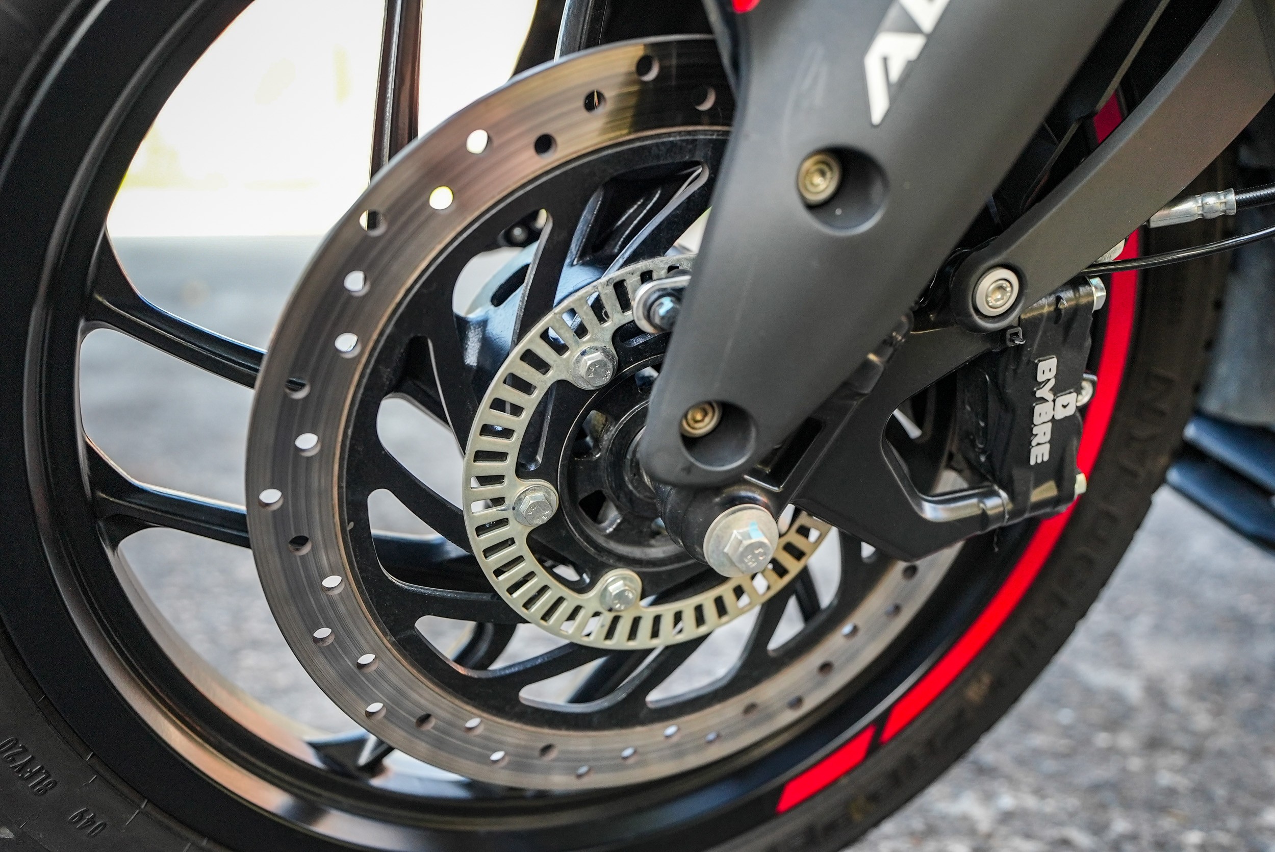 Bajaj Dominar 250 — Foto: g1 | Fábio Tito