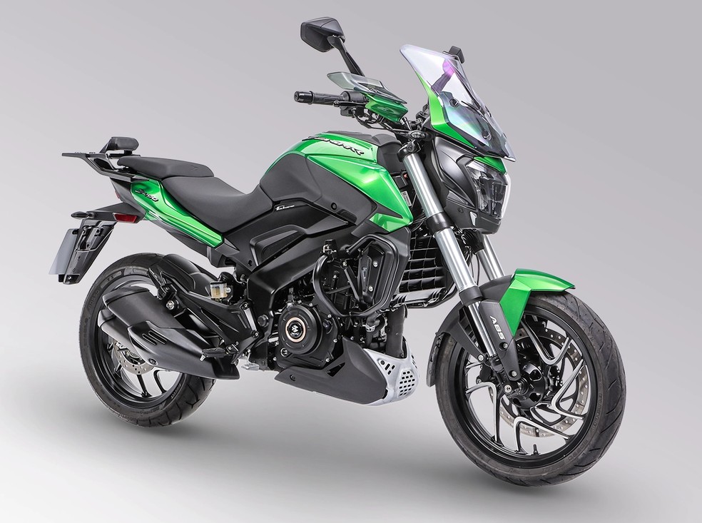 Da linha Bajaj， a Dominar 400 é a que oferece o melhor custo-benefício — Foto: Divulgação | Bajaj